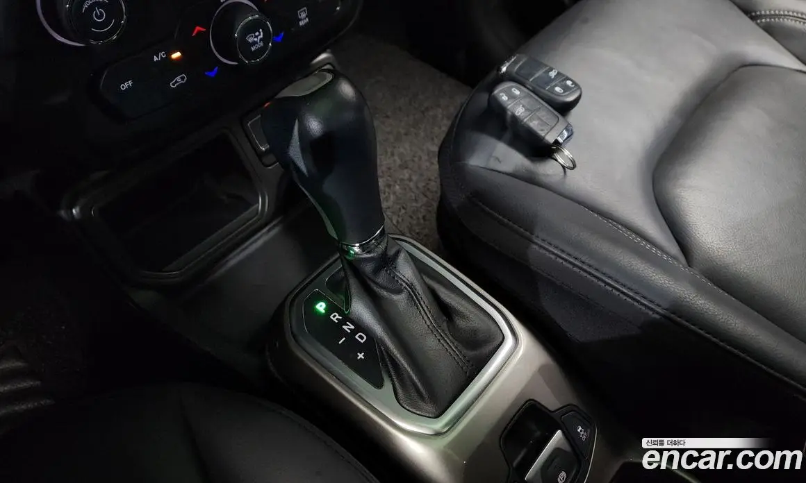 Jeep Renegade 2020 1.6 автомат (гидро), фото 11 Jeep Renegade 2020 1.6 автомат (гидро), фото 11