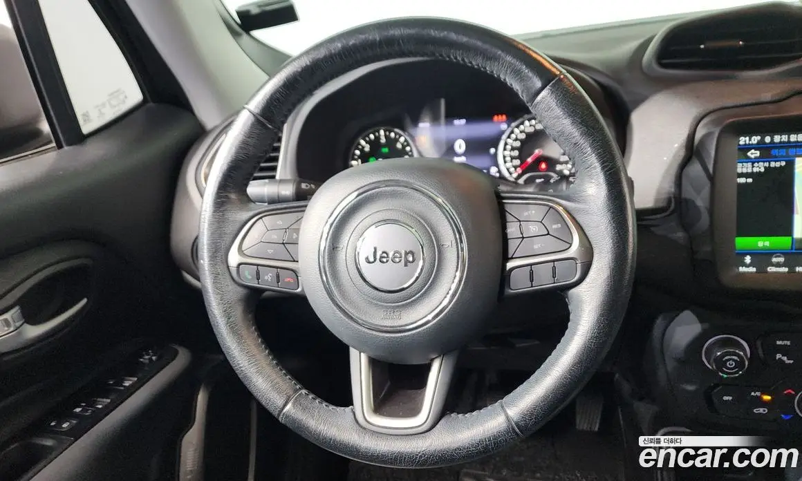 Jeep Renegade 2020 1.6 автомат (гидро), фото 17 Jeep Renegade 2020 1.6 автомат (гидро), фото 17