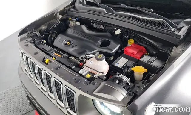 Jeep Renegade 2020 1.6 автомат (гидро), миниатюра 5 Jeep Renegade 2020 1.6 автомат (гидро), миниатюра 5
