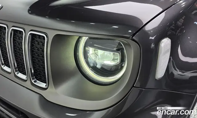 Jeep Renegade 2021 2.4 автомат (гидро), миниатюра 8