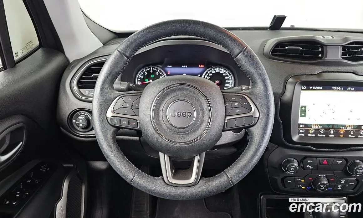 Jeep Renegade 2021 2.4 автомат (гидро), фото 19