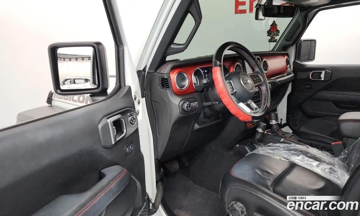 Jeep Wrangler 2020 2.0 автомат (гидро), фото 13 Jeep Wrangler 2020 2.0 автомат (гидро), фото 13
