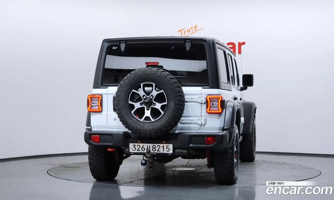 Jeep Wrangler 2020 2.0 автомат (гидро), фото 4 Jeep Wrangler 2020 2.0 автомат (гидро), фото 4