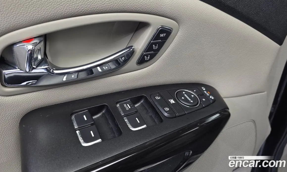 Kia Carnival 2019 3.3 автомат (гидро), фото 18 Kia Carnival 2019 3.3 автомат (гидро), фото 18