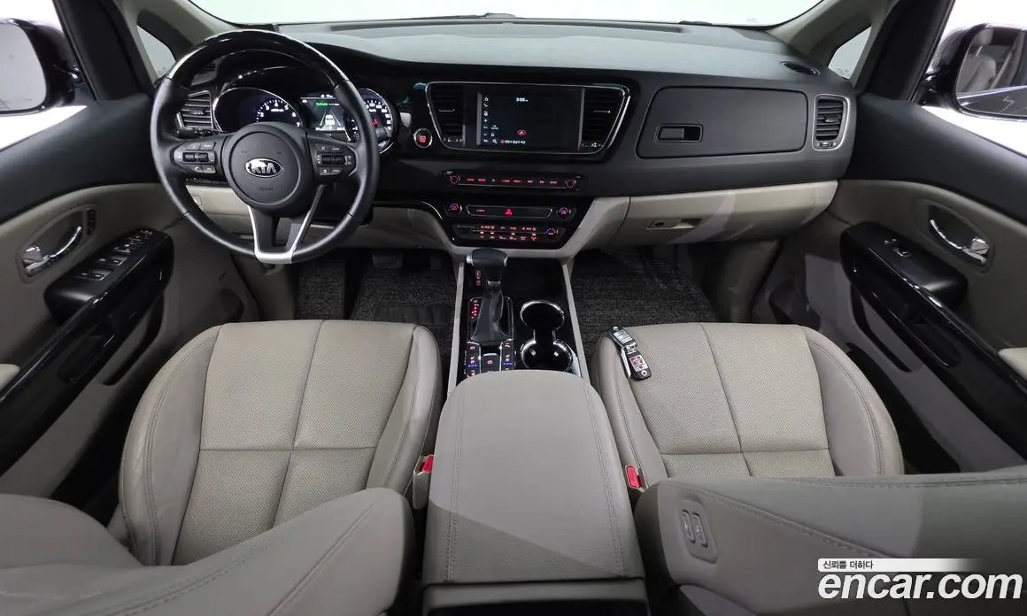 Kia Carnival 2019 3.3 автомат (гидро), фото 10 Kia Carnival 2019 3.3 автомат (гидро), фото 10