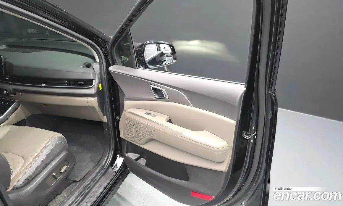 Kia Carnival 2025 2.2 автомат (гидро), фото 15 Kia Carnival 2025 2.2 автомат (гидро), фото 15