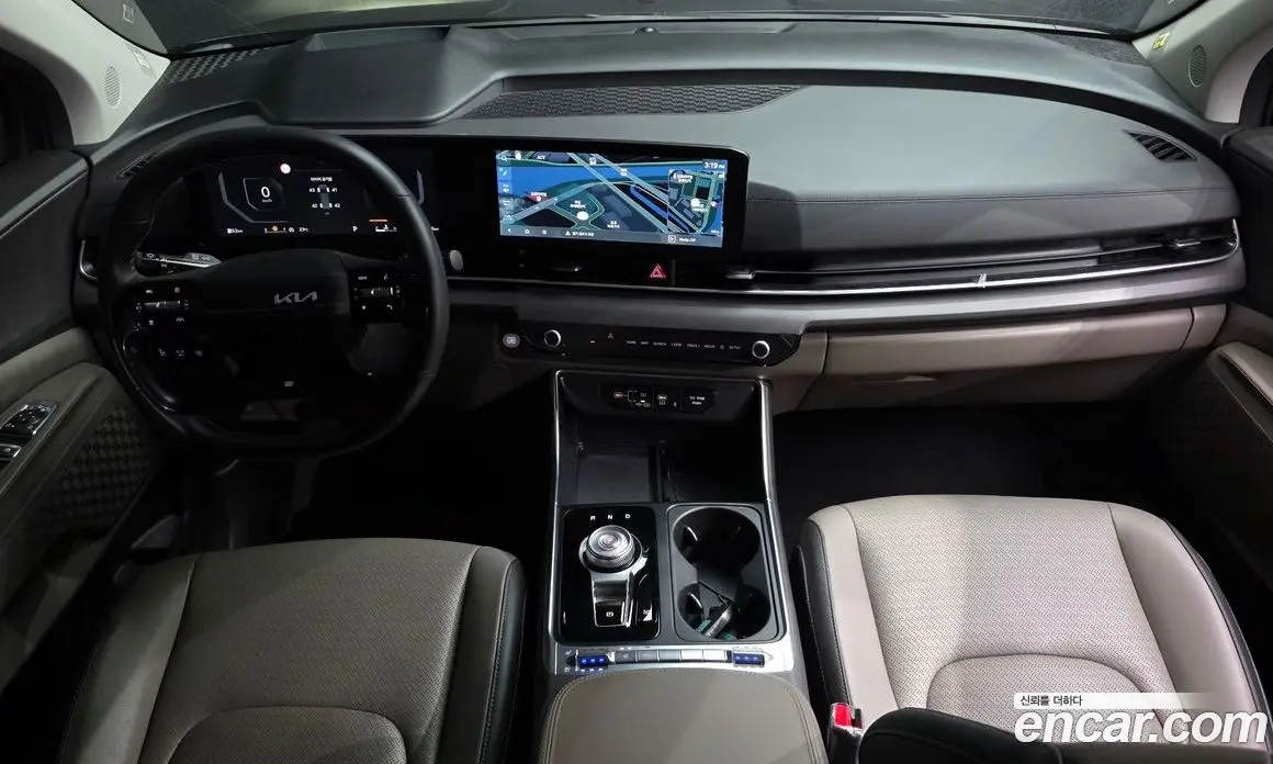 Kia Carnival 2025 2.2 автомат (гидро), фото 10 Kia Carnival 2025 2.2 автомат (гидро), фото 10
