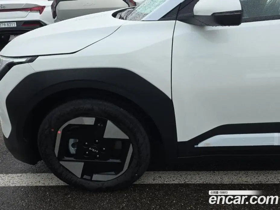 Kia EV3 2026 0.4 автомат (гидро), фото 16 Kia EV3 2026 0.4 автомат (гидро), фото 16
