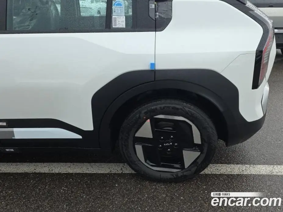 Kia EV3 2026 0.4 автомат (гидро), фото 17 Kia EV3 2026 0.4 автомат (гидро), фото 17