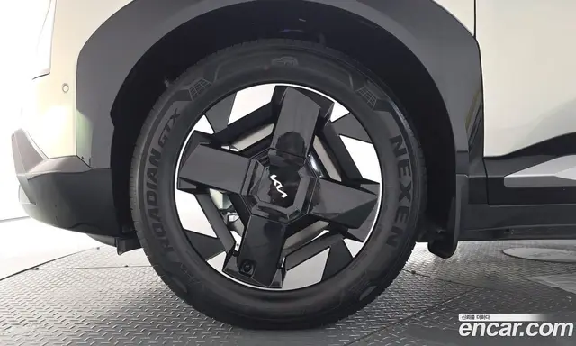 Kia EV5 2025 0.2 автомат (гидро), миниатюра 4 Kia EV5 2025 0.2 автомат (гидро), миниатюра 4