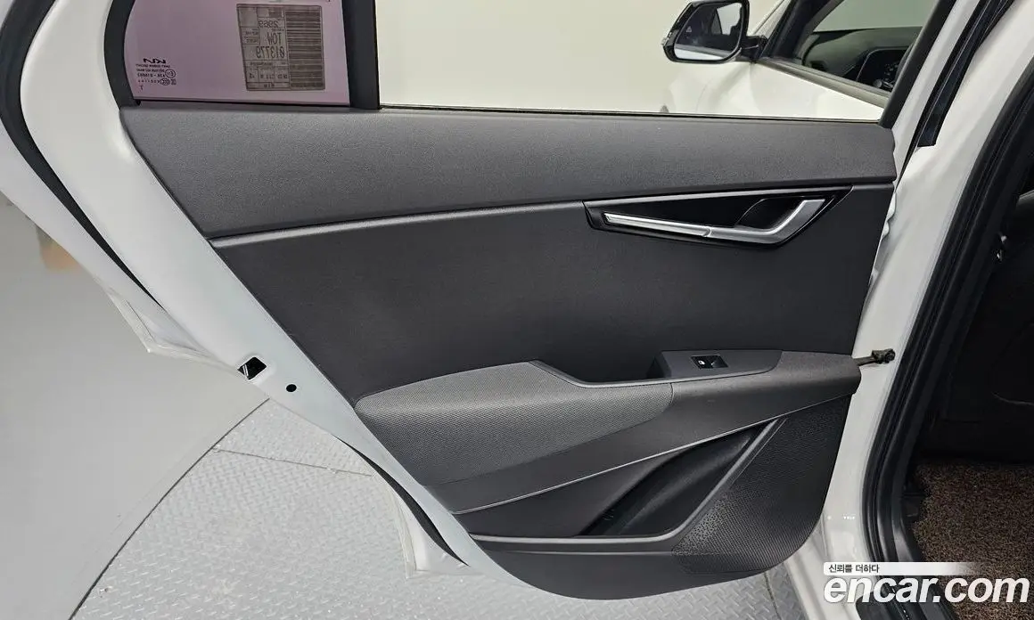Kia Niro 2022 0.2 автомат (гидро), фото 15 Kia Niro 2022 0.2 автомат (гидро), фото 15