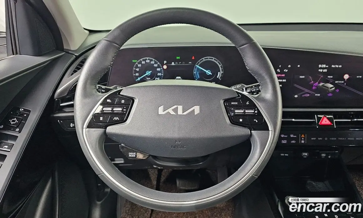 Kia Niro 2022 0.2 автомат (гидро), фото 19 Kia Niro 2022 0.2 автомат (гидро), фото 19