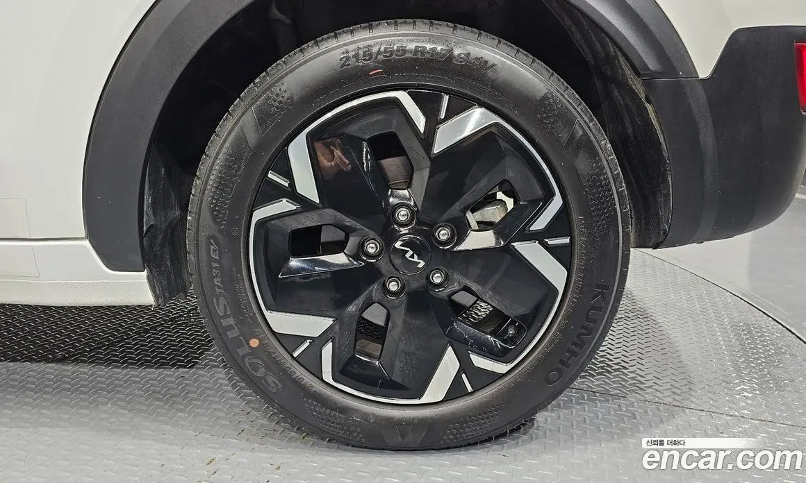 Kia Niro 2022 0.2 автомат (гидро), фото 7 Kia Niro 2022 0.2 автомат (гидро), фото 7