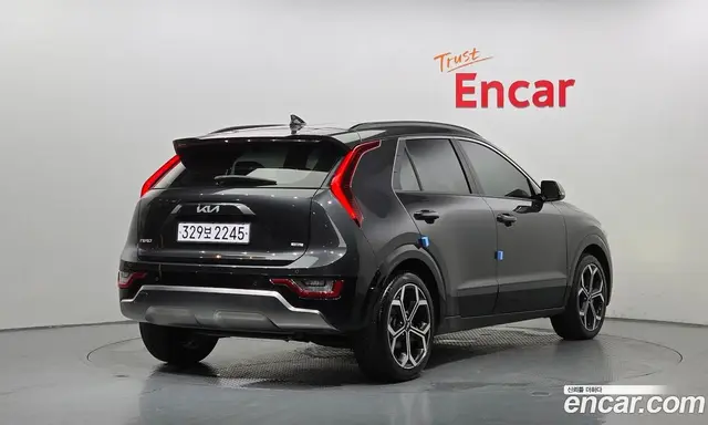 Kia Niro 2022 1.6 автомат (гидро), миниатюра 2