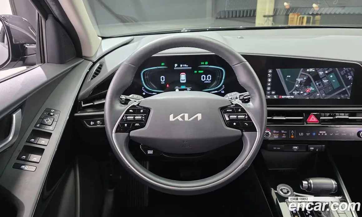 Kia Niro 2022 1.6 автомат (гидро), фото 18