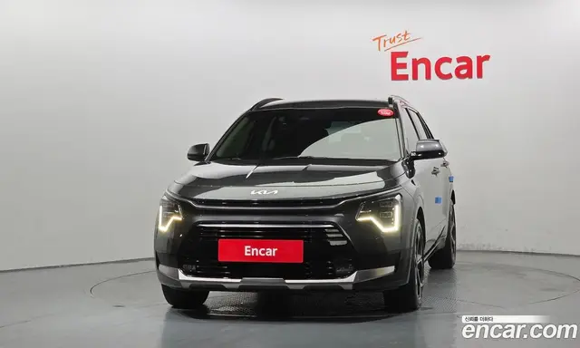 Kia Niro 2022 1.6 автомат (гидро), миниатюра 3