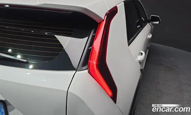 Kia Niro 2024 0.2 автомат (гидро), миниатюра 9