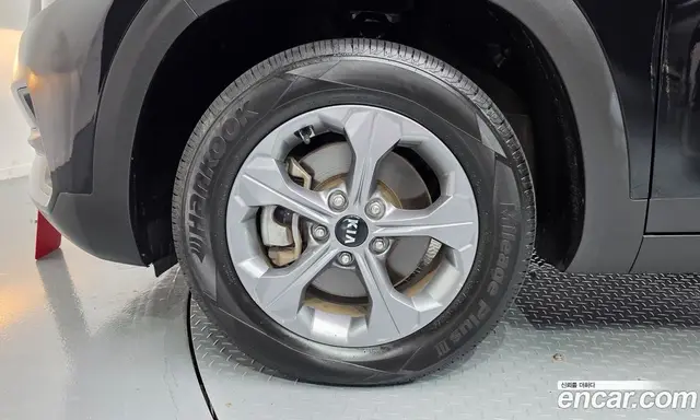 Kia Seltos 2021 1.6 автомат (гидро), миниатюра 5
