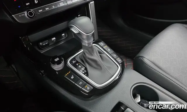 Kia Seltos 2025 1.6 автомат (гидро), миниатюра 12