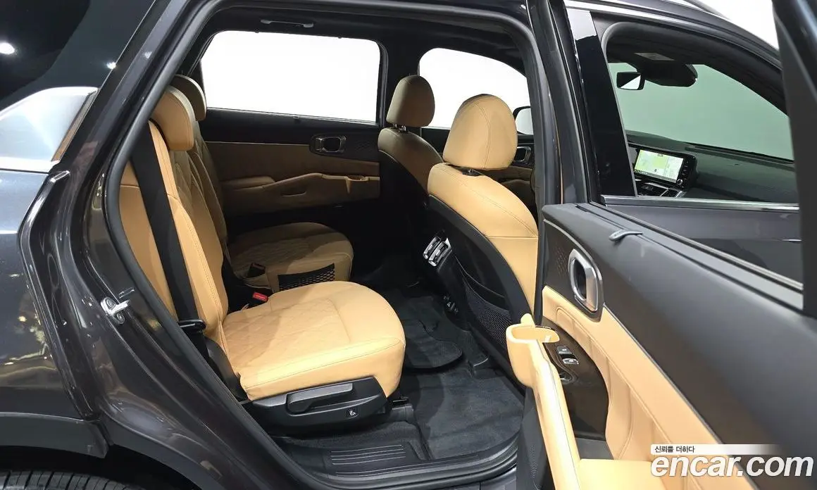 Kia Sorento 2022 2.2 автомат (гидро), фото 18
