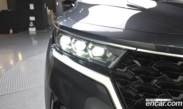 Kia Sorento 2022 2.2 автомат (гидро), миниатюра 8