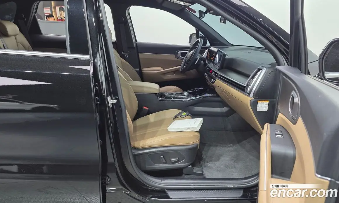 Kia Sorento 2024 1.6 автомат (гидро), фото 16