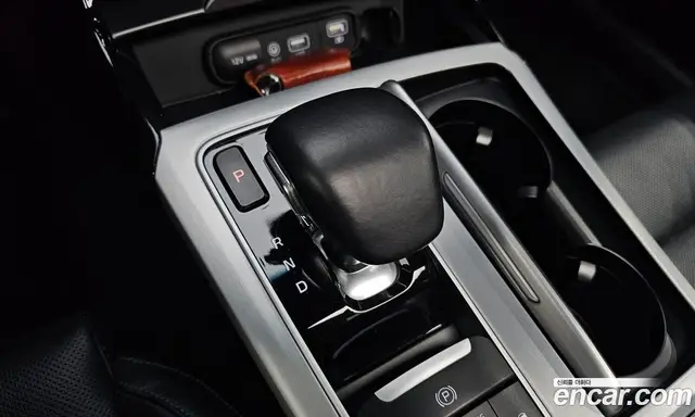 Kia Stinger 2018 2.0 автомат (гидро), миниатюра 9