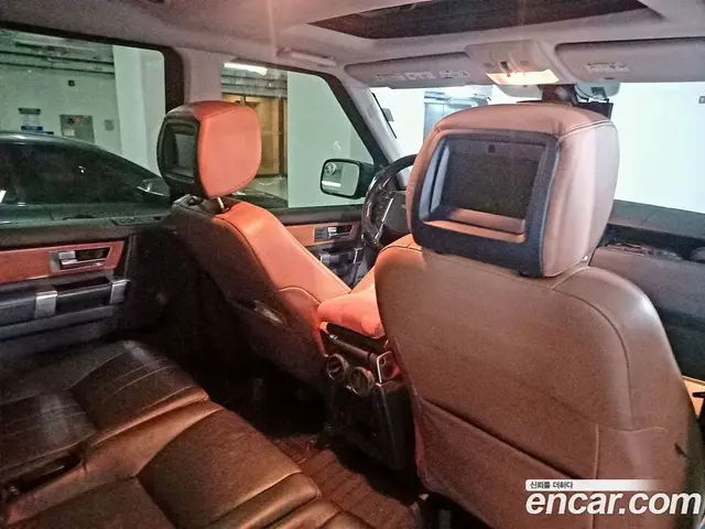 Land Rover Discovery 2010 5.0 автомат (гидро), миниатюра 2