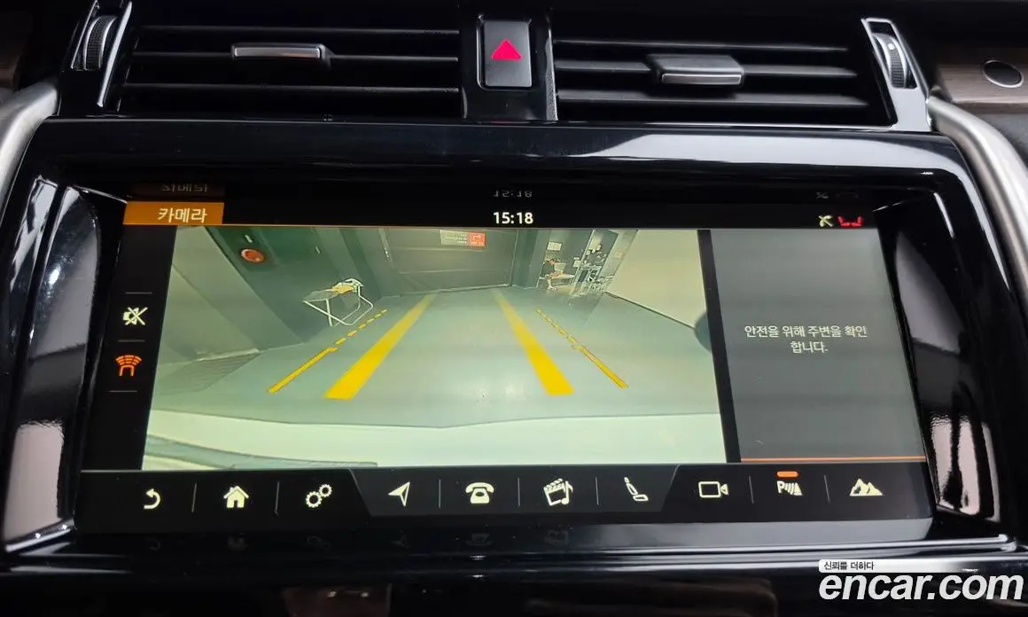 Land Rover Discovery 2018 3.0 автомат (гидро), фото 20