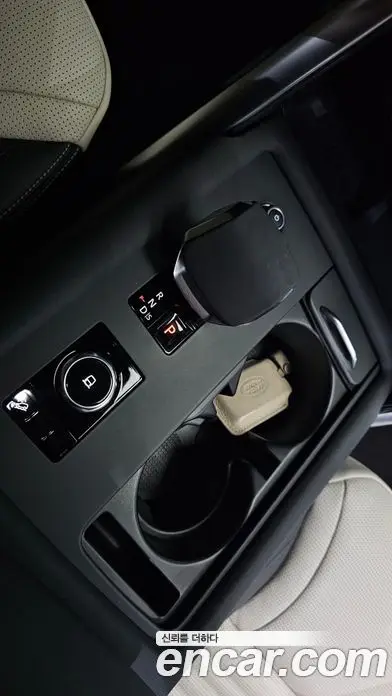 Land Rover Discovery 2023 3.0 автомат (гидро), миниатюра 11 Land Rover Discovery 2023 3.0 автомат (гидро), миниатюра 11