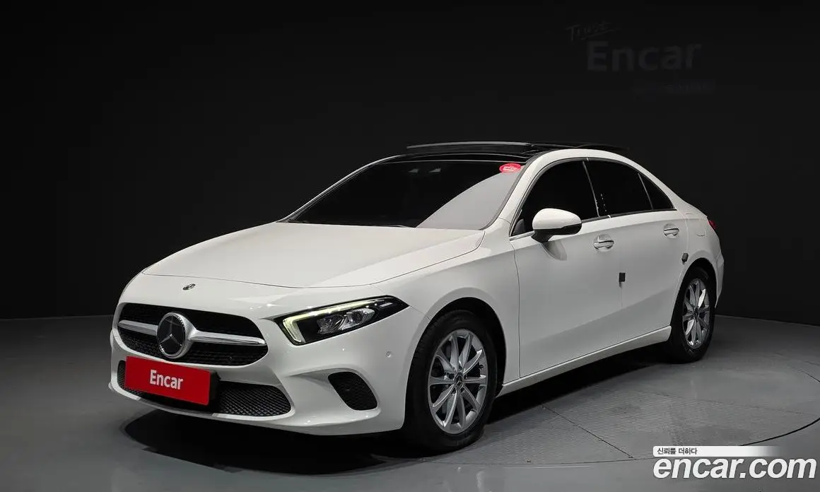 Mercedes-Benz A-Class 2020 2.0 автомат (гидро), фото 1 Mercedes-Benz A-Class 2020 2.0 автомат (гидро), фото 1