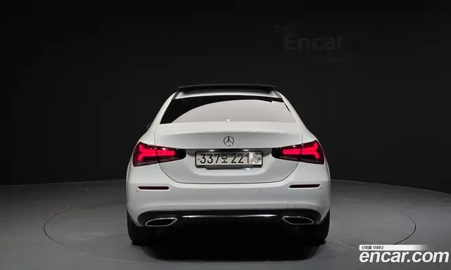 Mercedes-Benz A-Class 2020 2.0 автомат (гидро), миниатюра 4 Mercedes-Benz A-Class 2020 2.0 автомат (гидро), миниатюра 4