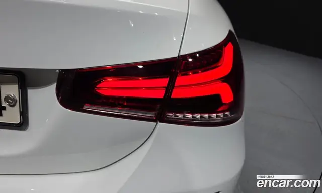 Mercedes-Benz A-Class 2020 2.0 автомат (гидро), миниатюра 9 Mercedes-Benz A-Class 2020 2.0 автомат (гидро), миниатюра 9