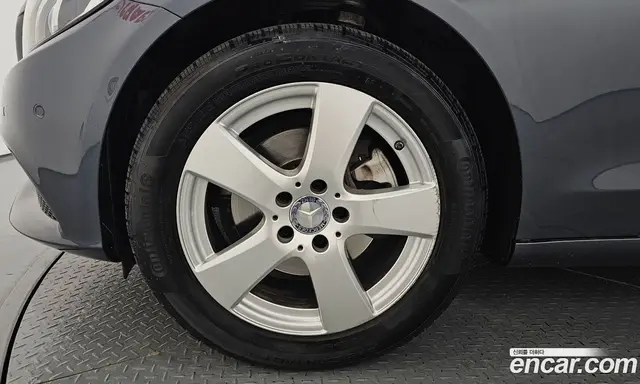Mercedes-Benz C-Class 2015 2.0 автомат (гидро), миниатюра 4 Mercedes-Benz C-Class 2015 2.0 автомат (гидро), миниатюра 4
