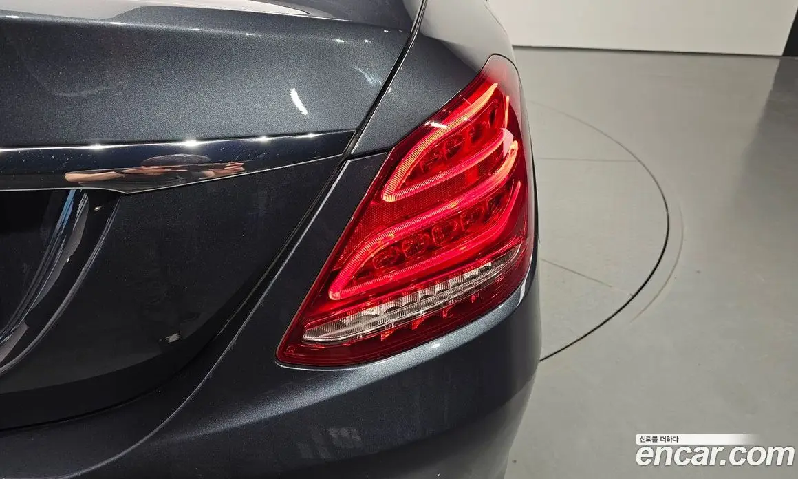 Mercedes-Benz C-Class 2015 2.0 автомат (гидро), фото 8 Mercedes-Benz C-Class 2015 2.0 автомат (гидро), фото 8