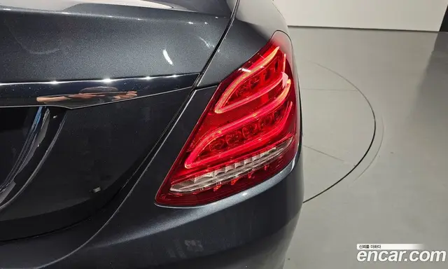 Mercedes-Benz C-Class 2015 2.0 автомат (гидро), миниатюра 8 Mercedes-Benz C-Class 2015 2.0 автомат (гидро), миниатюра 8
