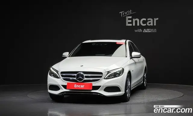 Mercedes-Benz C-Class 2018 2.0 автомат (гидро), миниатюра 2