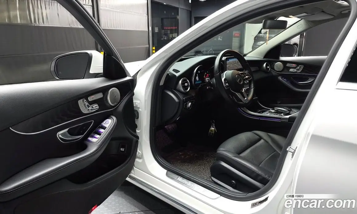 Mercedes-Benz C-Class 2019 1.9 автомат (гидро), фото 13 Mercedes-Benz C-Class 2019 1.9 автомат (гидро), фото 13