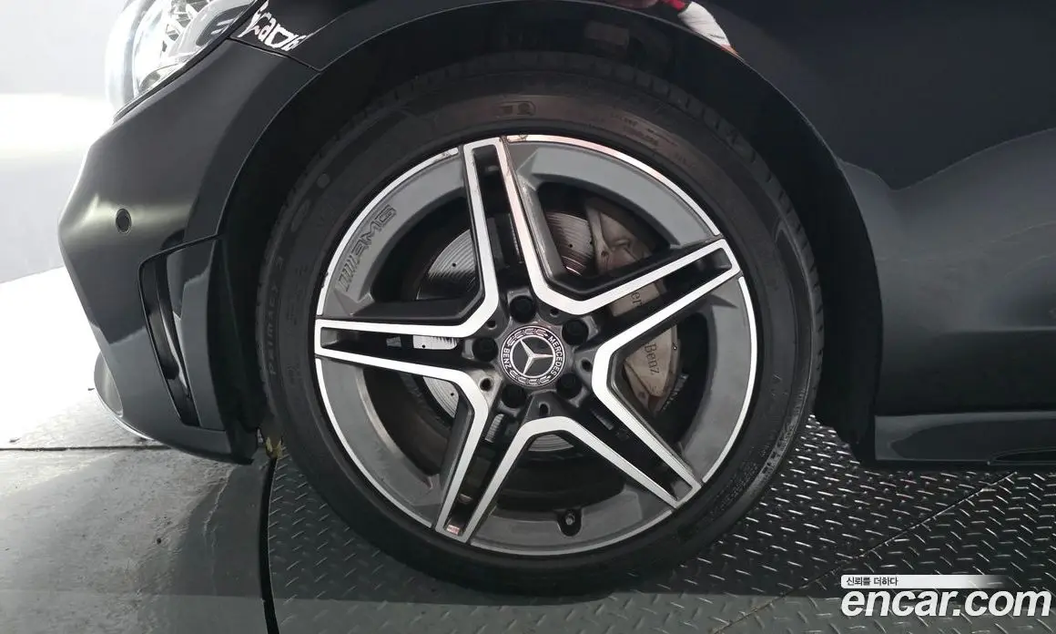 Mercedes-Benz C-Class 2019 2.0 автомат (гидро), фото 5 Mercedes-Benz C-Class 2019 2.0 автомат (гидро), фото 5