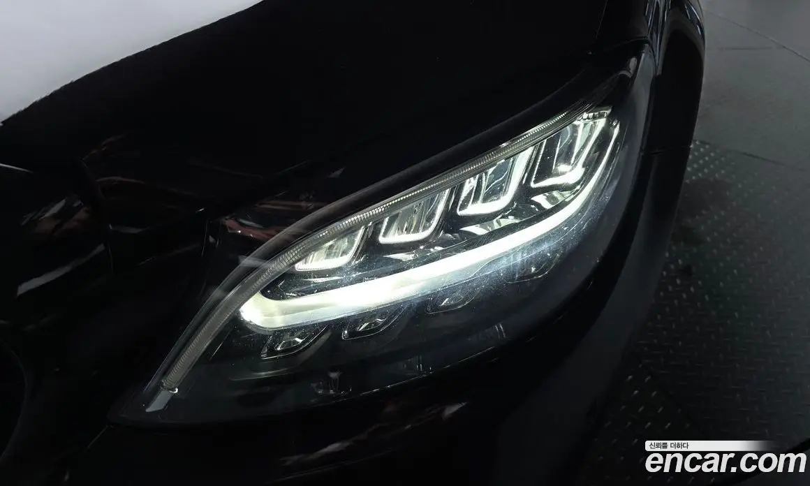 Mercedes-Benz C-Class 2019 2.0 автомат (гидро), фото 8 Mercedes-Benz C-Class 2019 2.0 автомат (гидро), фото 8
