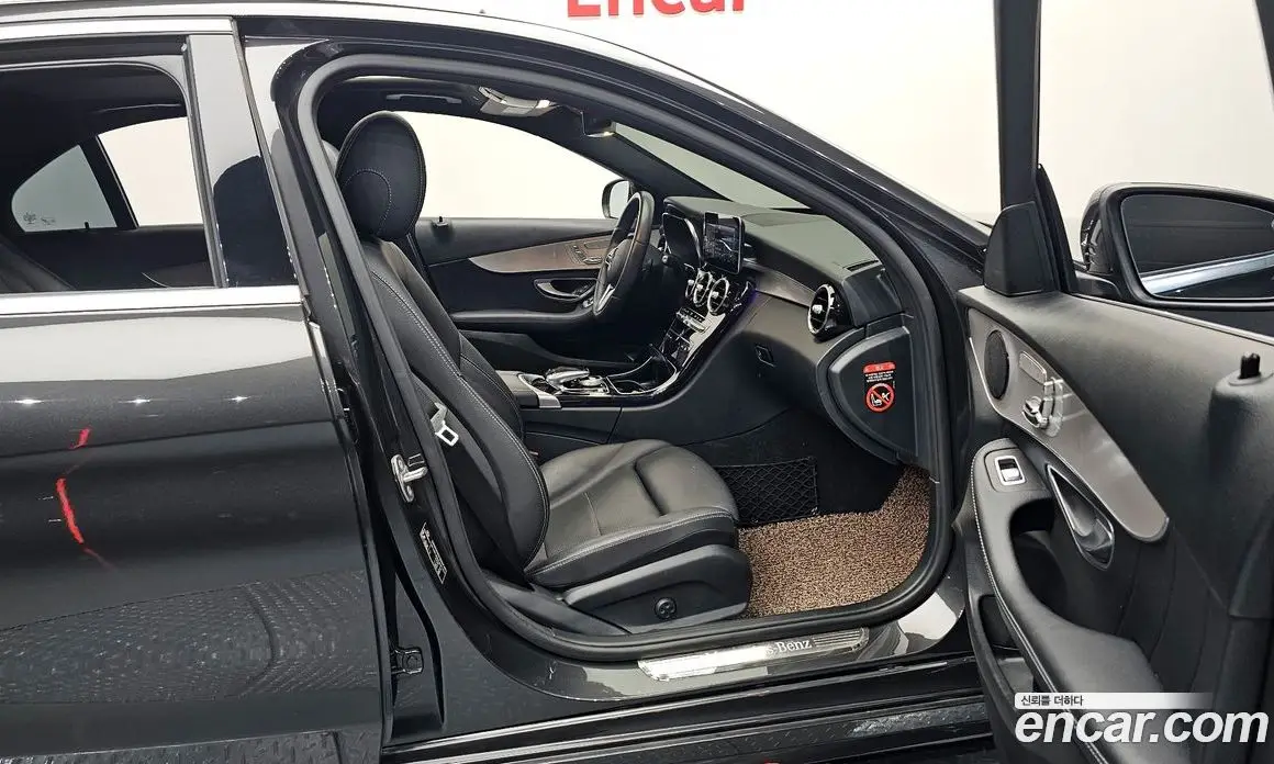 Mercedes-Benz C-Class 2020 2.0 автомат (гидро), фото 16