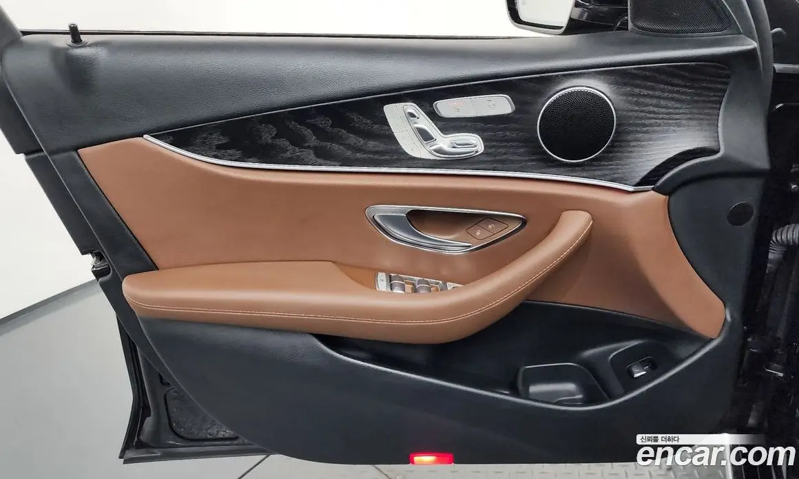 Mercedes-Benz E-Class 2018 1.9 автомат (гидро), фото 14