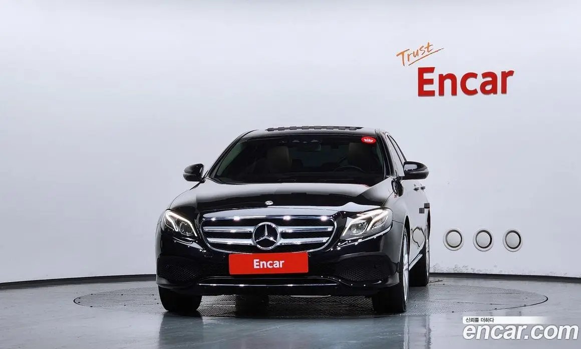 Mercedes-Benz E-Class 2018 1.9 автомат (гидро), фото 3