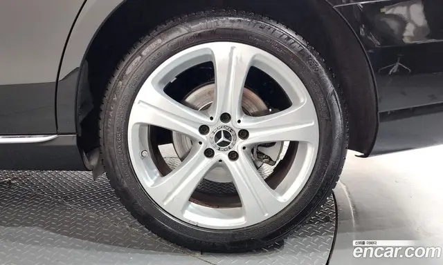 Mercedes-Benz E-Class 2018 1.9 автомат (гидро), миниатюра 7