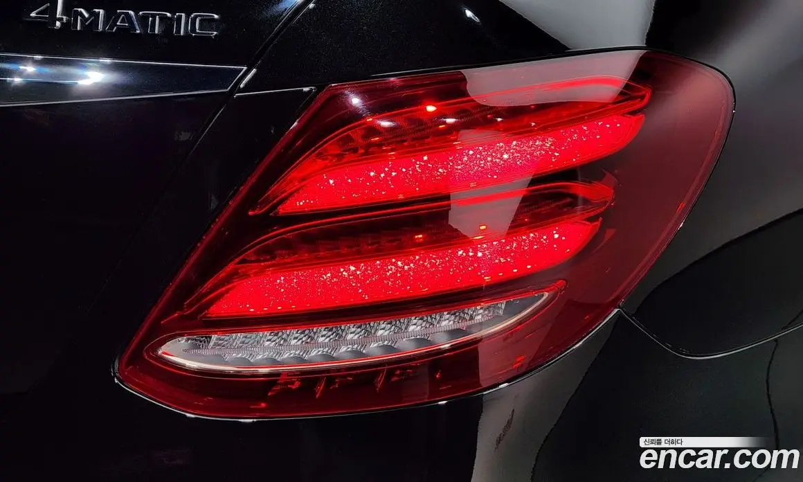 Mercedes-Benz E-Class 2018 1.9 автомат (гидро), фото 9