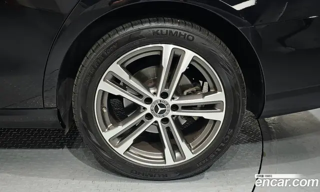 Mercedes-Benz E-Class 2023 2.0 автомат (гидро), миниатюра 7 Mercedes-Benz E-Class 2023 2.0 автомат (гидро), миниатюра 7