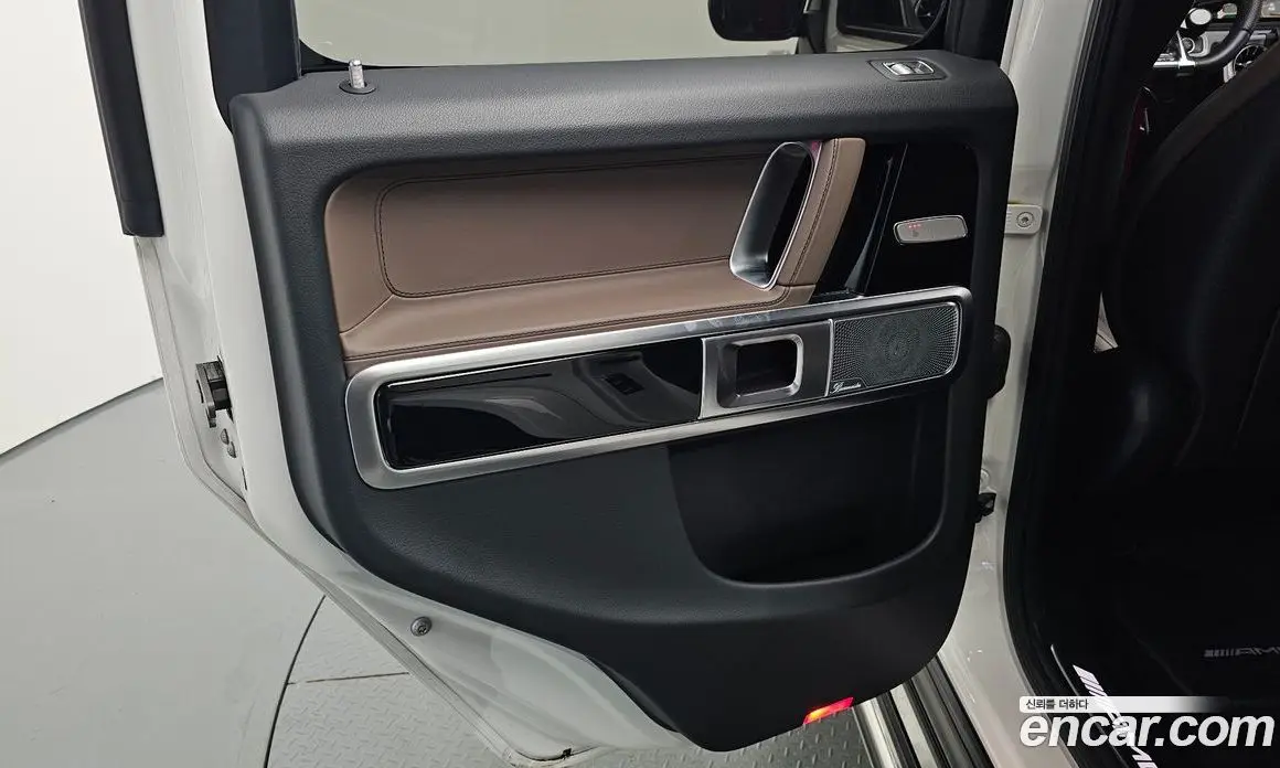 Mercedes-Benz G-Class 2024 4.0 автомат (гидро), фото 14