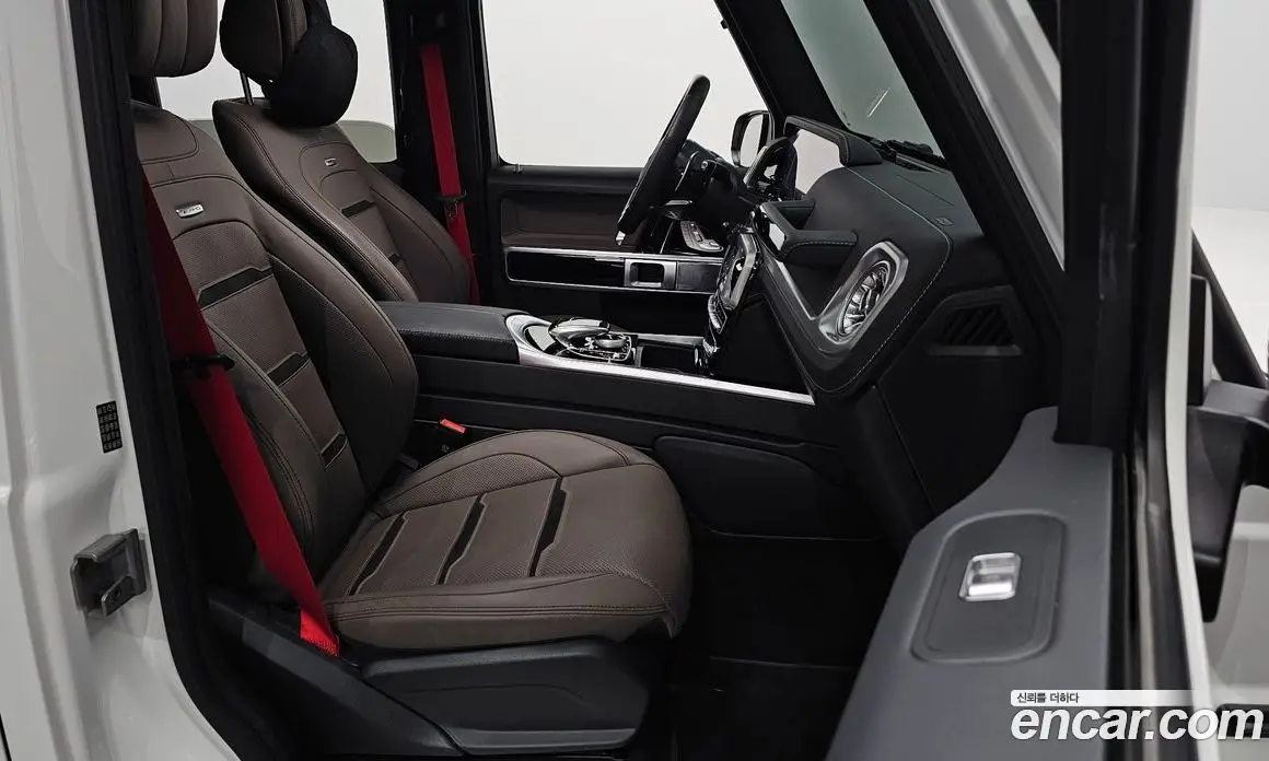 Mercedes-Benz G-Class 2024 4.0 автомат (гидро), фото 15