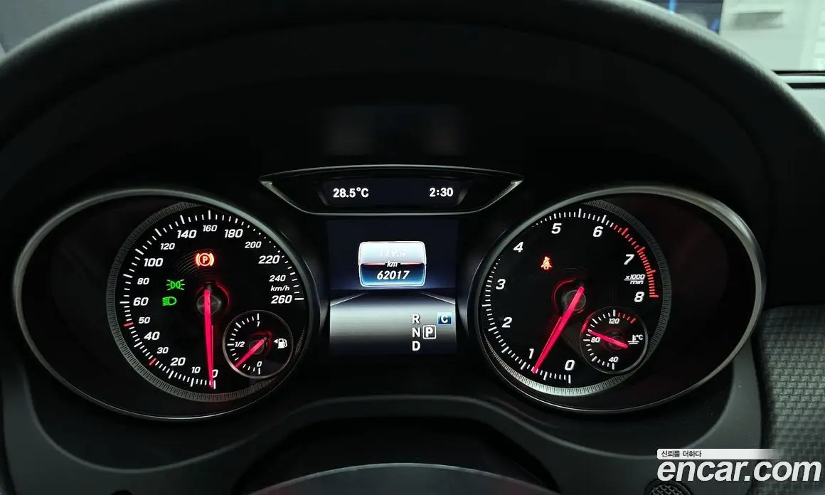 Mercedes-Benz GLA-Class 2017 2.0 автомат (гидро), фото 11 Mercedes-Benz GLA-Class 2017 2.0 автомат (гидро), фото 11