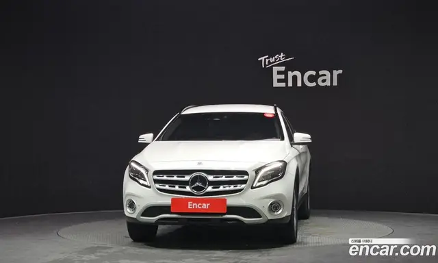 Mercedes-Benz GLA-Class 2019 2.0 автомат (гидро), миниатюра 3 Mercedes-Benz GLA-Class 2019 2.0 автомат (гидро), миниатюра 3